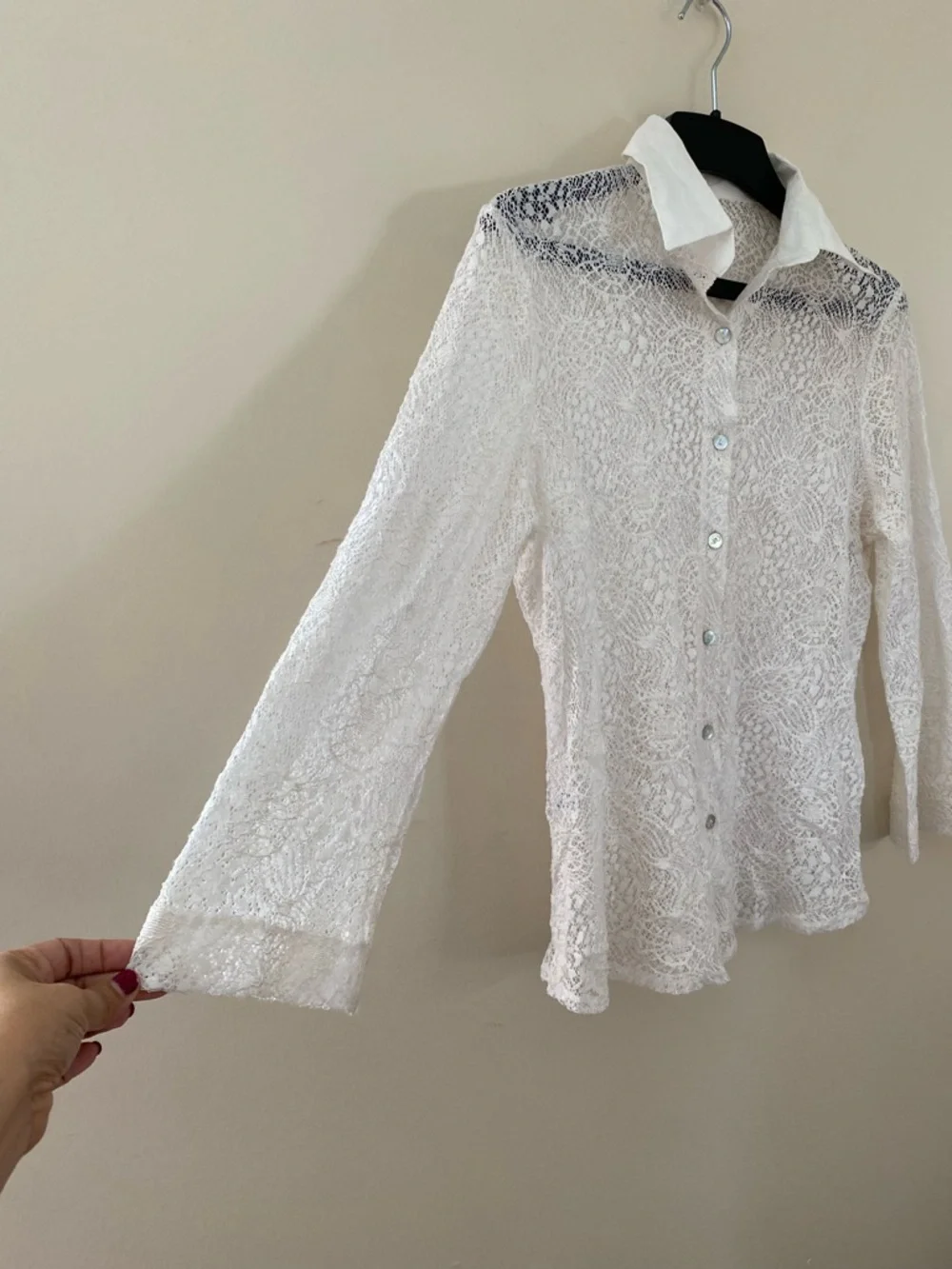 Made in Italy White Lace Button-Up Blouse with Contrast Collar size XL - Picture 2 of 13